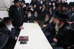 ימי השבעה בחצה"ק קרעטשניף 