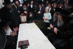 ימי השבעה בחצה"ק קרעטשניף 