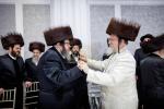 שמחת החתונה בחצרות גאלאנטא ברעזנא ווינא טענקא 