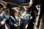 שמחת החתונה בחצרות גאלאנטא ברעזנא ווינא טענקא 