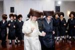 שמחת החתונה בחצרות גאלאנטא ברעזנא ווינא טענקא 