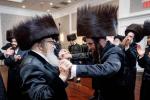 שמחת החתונה בחצרות גאלאנטא ברעזנא ווינא טענקא 
