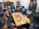 מעמד לחיים וסעודת הודאה לרגל די געווינס אין געריכט קעגן דעם גזירת החינוך 