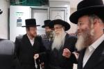 כ"ק אדמו"ר מצאנז שליט"א נעמט אויף קהל חסידיו אין שטאט אלעד