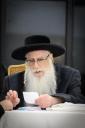 כ"ק אדמו"ר מצאנז שליט"א נעמט אויף קהל חסידיו אין שטאט אלעד