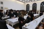 הגה"צ אב"ד צאנז ארה"ב שליט"א אויף א ביקור חיזוק בקרב בני קהילתו לרגל ימים הנוראים הבעלל"ט