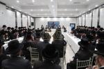 הגה"צ אב"ד צאנז ארה"ב שליט"א אויף א ביקור חיזוק בקרב בני קהילתו לרגל ימים הנוראים הבעלל"ט