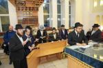 צום ערשטן מאל איז פארגעקומען א הכנסת ס"ת ביי א אידישע קהילה נעבן יאפאן און אלאסקע