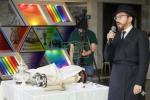 צום ערשטן מאל איז פארגעקומען א הכנסת ס"ת ביי א אידישע קהילה נעבן יאפאן און אלאסקע