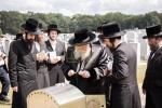 י"א אלול יארצייט של הרבנות מבאבוב ע"ה וביקור אצל הבנין ת"ת החדש בלינדן