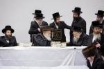 י"א אלול יארצייט של הרבנות מבאבוב ע"ה וביקור אצל הבנין ת"ת החדש בלינדן