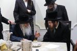 כ"ק אדמו"ר מסאדיגורה שליט"א באזוכט ביי כ"ק אדמו"ר מקרעטשניף שליט"א, לברך ולהתברך בברכת השנים 