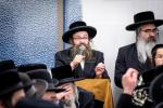 קביעות מזוזה ביהמ"ד קיט"ל בניני יאקאבאוויטש - לי גארדענס אין וויליאמסבורג