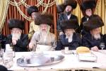 שמחת בית וויטעפסק - סערעדנא - קאסוב ירושלים -- חתונת בת האדמו"ר מוויטעפסק עם נכד האדמו"ר מסערעדנא וחתן האדמו"ר מקאסוב ירושלים -