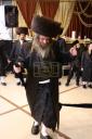 שמחת בית וויטעפסק - סערעדנא - קאסוב ירושלים -- חתונת בת האדמו"ר מוויטעפסק עם נכד האדמו"ר מסערעדנא וחתן האדמו"ר מקאסוב ירושלים -