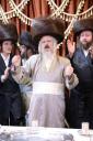 שמחת בית וויטעפסק - סערעדנא - קאסוב ירושלים -- חתונת בת האדמו"ר מוויטעפסק עם נכד האדמו"ר מסערעדנא וחתן האדמו"ר מקאסוב ירושלים -