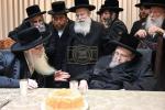כ"ק אדמו"ר מצאנז שליט"א ביי כ"ק אדמו"ר מבעלזא שליט"א 