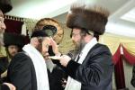 שמחת החתונה לבן האדמו"ר מביאלא בית שמש החתן הרב שלמה לייב עב"ג הכלה בת הגה"צ ר' אהרן וואזנר וחתן גאב"ד לאנדאן לרפו"ש 