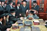 כ"ק אדמו"ר מסאטמאר שליט"א ביים התמנות דומ"ץ בביהמ"ד אור ישראל אלימלך וומ"ס