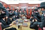 כ"ק אדמו"ר מסאטמאר שליט"א ביים התמנות דומ"ץ בביהמ"ד אור ישראל אלימלך וומ"ס
