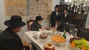 Main image for  כ"ק אדמו"ר מליסקא שליט"א אויף א באזוך  אין טאמס ריווער לקראת די הייליגע טעג אין שטוב פון הרה"ח ר' שלמה עהרנטאל הי"ו