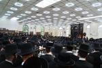 כ"ק אדמו"ר מסאטמאר שליט"א ביים סוגיא פארלערנען און לחיים אין היכל הישיבה