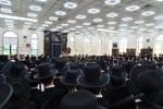 כ"ק אדמו"ר מסאטמאר שליט"א ביים סוגיא פארלערנען און לחיים אין היכל הישיבה
