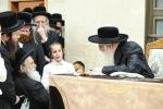 Main image for מעמדי קבלת קהל לקראת ימי הרחמים והסליחות בחצה"ק צאנז