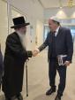 Main image for הרהה"ג ר' פנחס פאדווא שליט"א גאב"ד קהילת שומרי הדת אין אנטוורפן אין רב הראשי פון אנטוורפן ביים זיך טרעפן מיט די פריים מיניסטער פון בלגיה אין די אימאם פון פראנקרייך ביי א קאנפערענץ אקעגן אנטיסעמיטיזם