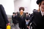 מעמד קביעת מזוזה און ראש השנה אינעם נייעם בית המדרש ד'באבוב – 45 