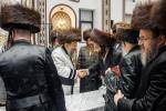 מעמד קביעת מזוזה און ראש השנה אינעם נייעם בית המדרש ד'באבוב – 45 