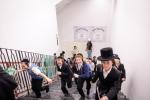 מעמד קביעת מזוזה און ראש השנה אינעם נייעם בית המדרש ד'באבוב – 45 