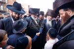 מעמד קביעת מזוזה און ראש השנה אינעם נייעם בית המדרש ד'באבוב – 45 