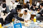 רייכע אויספאסן דעם מוצאי יום כיפור בחצה"ק סקווירא צוגעשטעלט ווי יאר יערליך דורך הנהלת המוסדות בית ציפורה דחסידי סקווירא בארא פארק