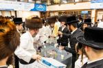 רייכע אויספאסן דעם מוצאי יום כיפור בחצה"ק סקווירא צוגעשטעלט ווי יאר יערליך דורך הנהלת המוסדות בית ציפורה דחסידי סקווירא בארא פארק