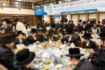 רייכע אויספאסן דעם מוצאי יום כיפור בחצה"ק סקווירא צוגעשטעלט ווי יאר יערליך דורך הנהלת המוסדות בית ציפורה דחסידי סקווירא בארא פארק
