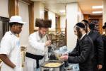 רייכע אויספאסן דעם מוצאי יום כיפור בחצה"ק סקווירא צוגעשטעלט ווי יאר יערליך דורך הנהלת המוסדות בית ציפורה דחסידי סקווירא בארא פארק