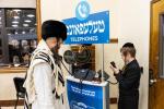 רייכע אויספאסן דעם מוצאי יום כיפור בחצה"ק סקווירא צוגעשטעלט ווי יאר יערליך דורך הנהלת המוסדות בית ציפורה דחסידי סקווירא בארא פארק
