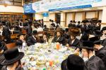רייכע אויספאסן דעם מוצאי יום כיפור בחצה"ק סקווירא צוגעשטעלט ווי יאר יערליך דורך הנהלת המוסדות בית ציפורה דחסידי סקווירא בארא פארק