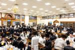 רייכע אויספאסן דעם מוצאי יום כיפור בחצה"ק סקווירא צוגעשטעלט ווי יאר יערליך דורך הנהלת המוסדות בית ציפורה דחסידי סקווירא בארא פארק