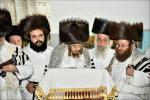 מוצאי יום כיפור בחצר הקודש סאדיגורא