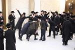 סיום מסכת גיטין וחלוקת תעודות בישי"ק למצויינים 'יטב לב' דסאטמאר ירושלים 