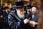 ערב און מוצאי יום כיפור ביי כ"ק אדמו"ר מבאבוב שליט"א 