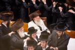 ערב און מוצאי יום כיפור ביי כ"ק אדמו"ר מבאבוב שליט"א 