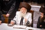 ערב און מוצאי יום כיפור ביי כ"ק אדמו"ר מבאבוב שליט"א 