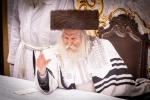 ערב און מוצאי יום כיפור ביי כ"ק אדמו"ר מבאבוב שליט"א 