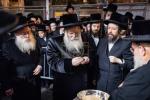 קריאת קרבנות און תשליך און כפרות ביי כ"ק אדמו"ר מבאבוב שליט"א 