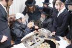 אב"ד וויזניץ שליט"א ביי הרה"ק רבי יעקב מאיר שעכטער שליט"א 