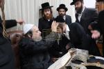 אב"ד וויזניץ שליט"א ביי הרה"ק רבי יעקב מאיר שעכטער שליט"א 