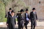 כ"ק מרן אדמו"ר מזוועהיל שליט"א בתפלה אין חברון און קבר רחל לקראת יום כיפור 